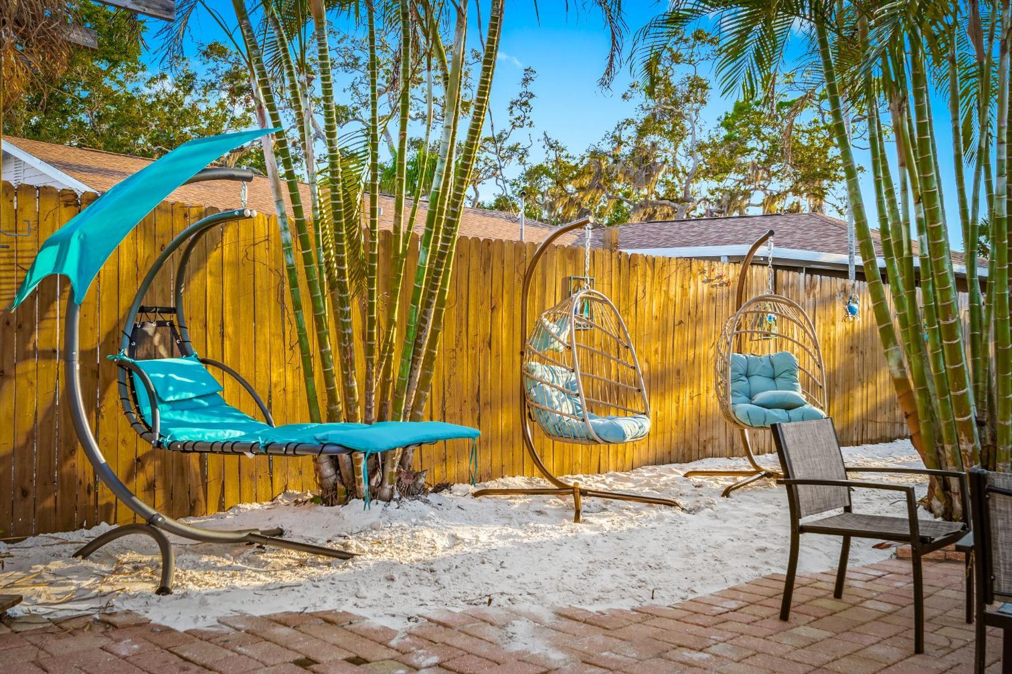 Coastal Villa W Amazing Courtyard - Splash Pad! Sarasota Exteriör bild