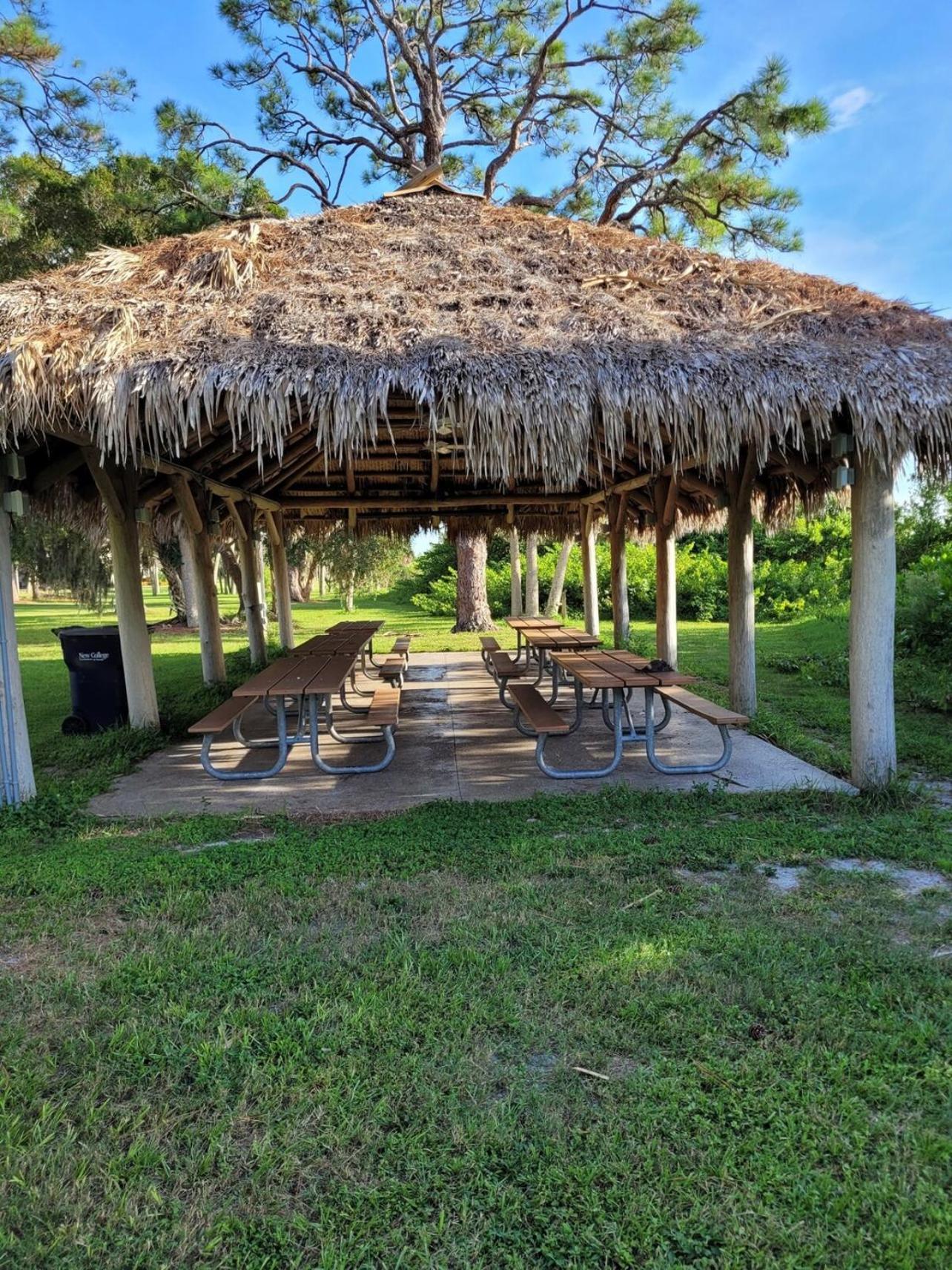 Coastal Villa W Amazing Courtyard - Splash Pad! Sarasota Exteriör bild