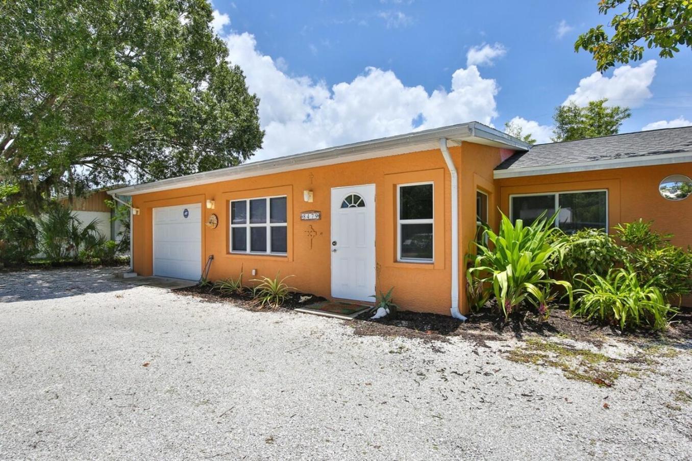 Coastal Villa W Amazing Courtyard - Splash Pad! Sarasota Exteriör bild